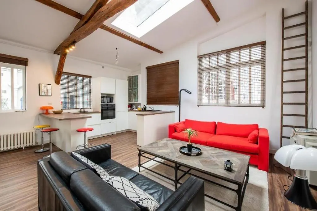 Apartment Magnifique Loft Avec Exterieur Paris