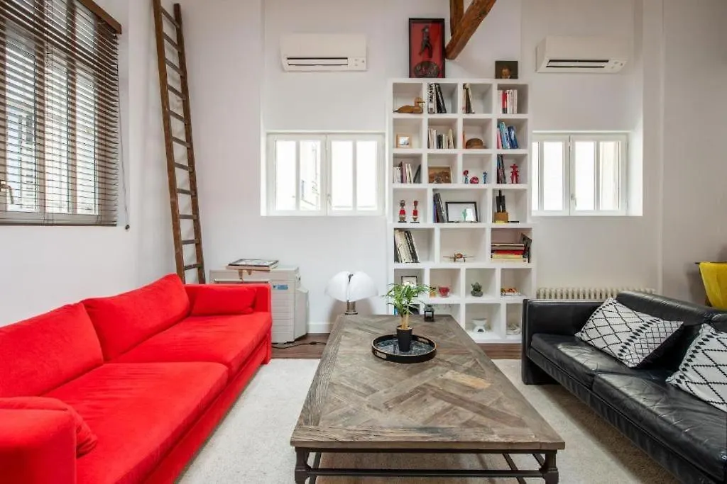 Apartment Magnifique Loft Avec Exterieur Paris